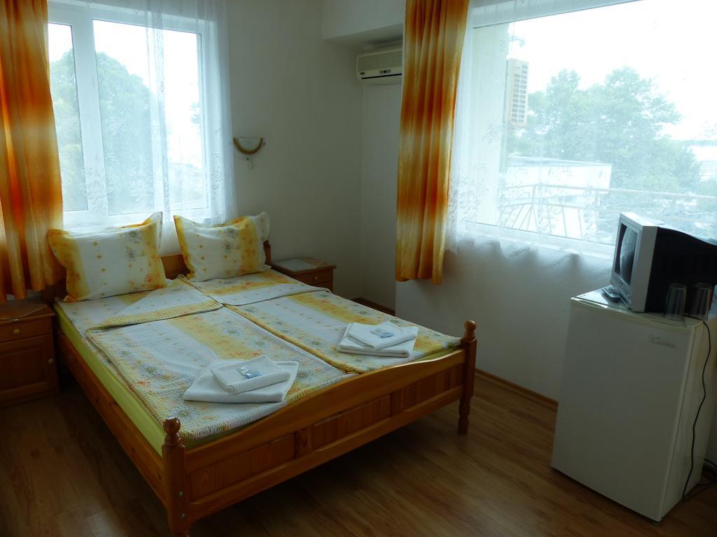 Sunhouse Rooms Carevo Exteriér fotografie