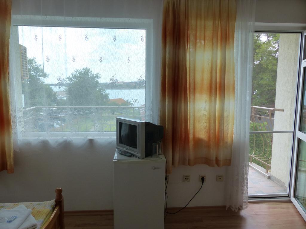 Sunhouse Rooms Carevo Exteriér fotografie