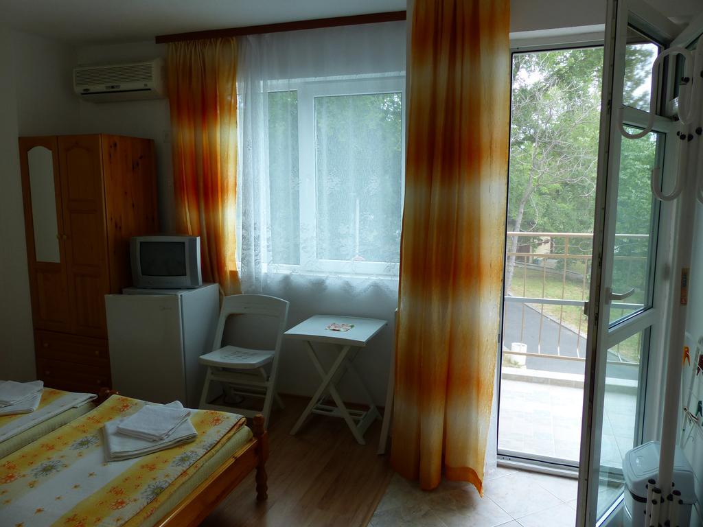 Sunhouse Rooms Carevo Exteriér fotografie